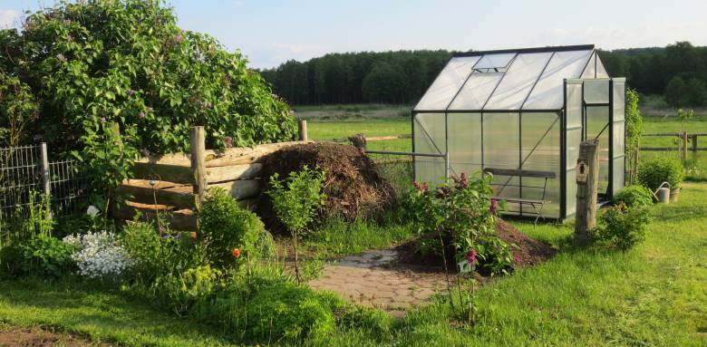 aménagement rénovation serre de jardin La Maison Des Travaux Ales