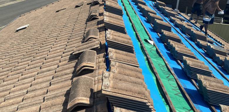 Isolation thermique extérieure - ITE de toiture par technique du sarking - Rochefort 17