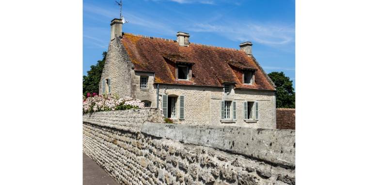 Quels travaux prévoir dans une longère ou une ferme rénovée ? Meurdraquière 50510
