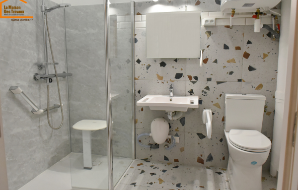 rénover ma salle de bain avec Ma Prime Adapt’ à Paris 17