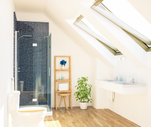 Salle de bain dans les combles