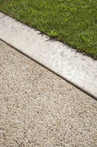 Allée de jardin : comment choisir les matériaux ?