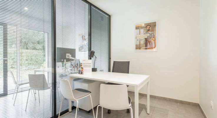 Nouveau look pour les bureaux de Meilleurtaux.com à Saint-Sébastien (44230)