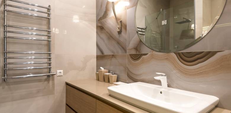 Conseils rénovation petite salle de bain à Héric