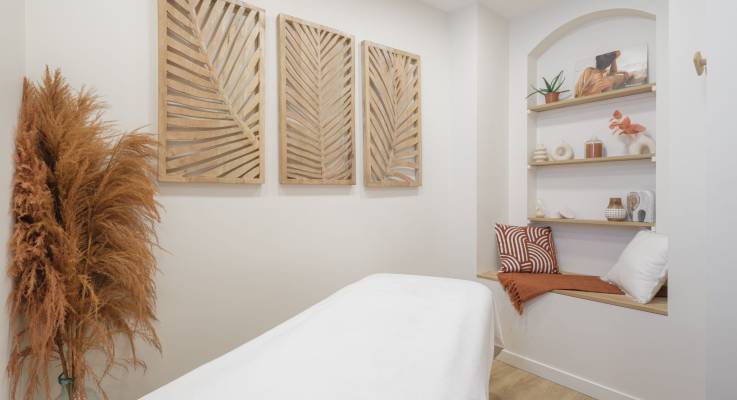 Rénovation et aménagement d’un institut de beauté à Aigrefeuille-sur-Maine (44140) - espace de soins