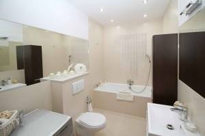 Rénover une salle de bain sans fenêtre à Deauville