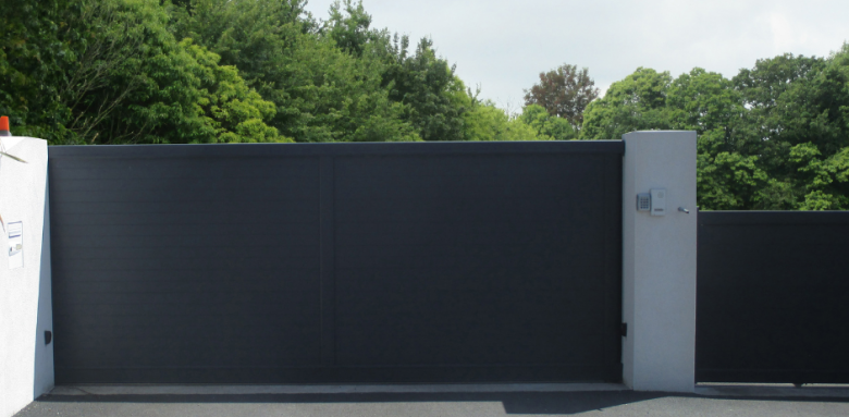 Choisir portail battant ou coulissant Mâcon