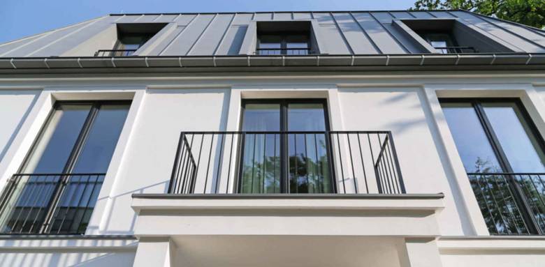 Façade extérieure, entre décoration et protection 