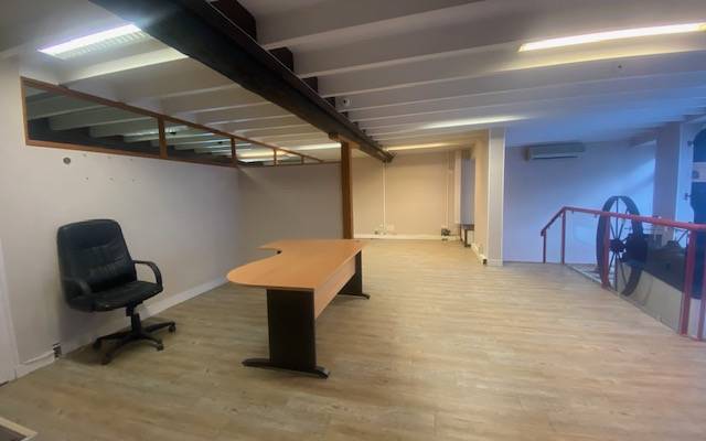 Salle de réunion avant 