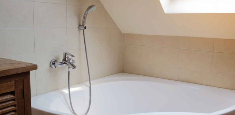 Installer une baignoire à Carnac