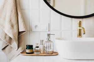Rénovation de salle de bain : quels artisans choisir ?