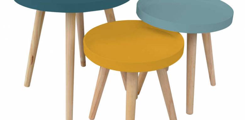 Tables d'appoint gigogne colorées, effet pop, Conforma
