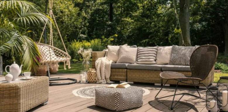terrasse extérieur aménagée