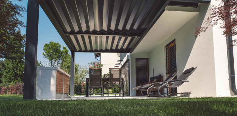 Pergola bioclimatique Antibes