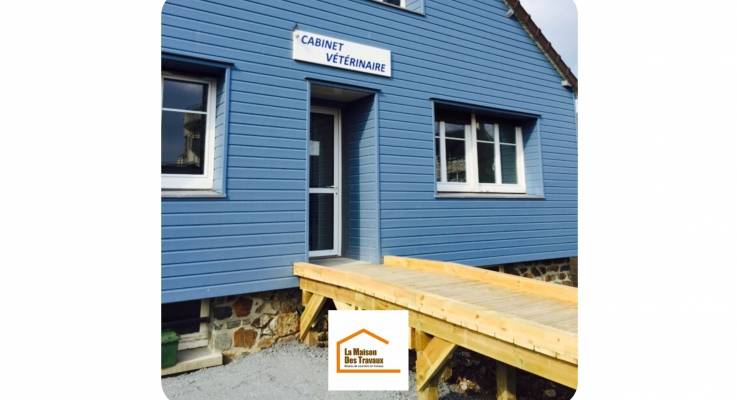 Transformation d'une maison en cabinet vétérianire à Agneaux (50180).