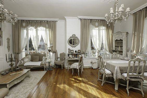 Salon-salle à manger ambiance boudoir