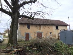 Nos conseils avant d’effectuer une rénovation de grange en pisé