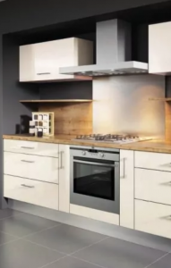 Cuisine linéaire en I - Maison des Travaux Taverny