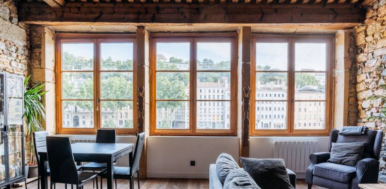 Rénover un appartement type canut : tous les conseils de votre agence La Maison Des Travaux Lyon ouest