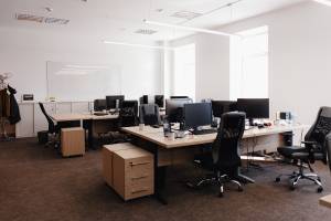 Aménagement bureaux en open space - Montauban 82