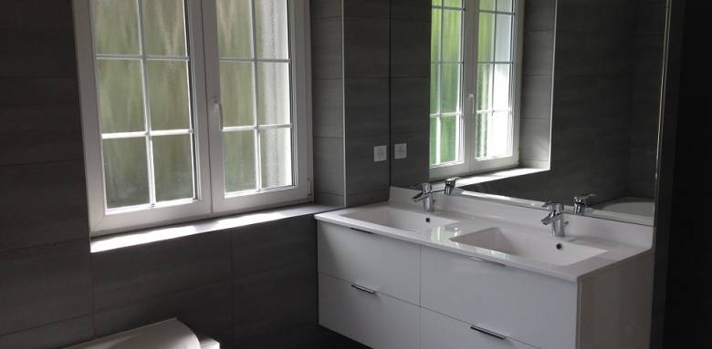 Salle de bain, douche, baignoire