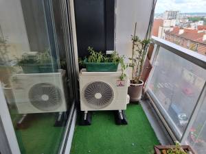 Pompe à chaleur (PAC ) appartement - balcon - 