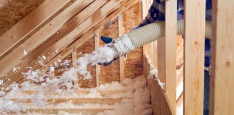Isolation Projetée par Mousse Polyuréthane : La Solution Économique et Performante pour vos Travaux - Condé-sur-Vire