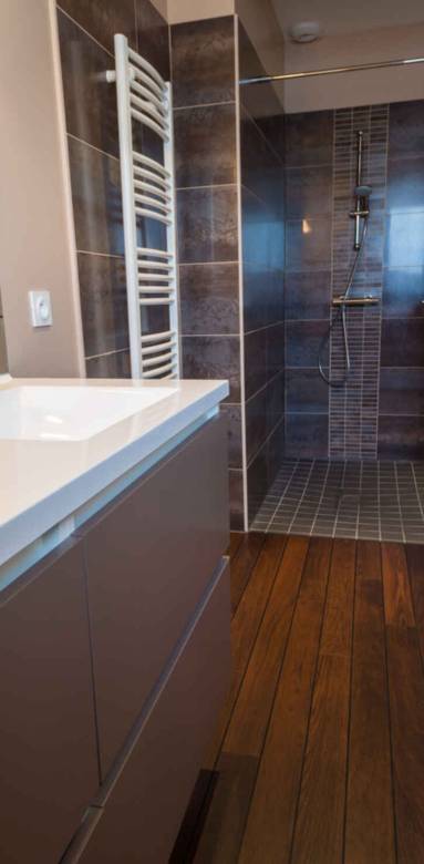 La douche à l'italienne avec La Maison Des Travaux, Les Sables D'Olonne