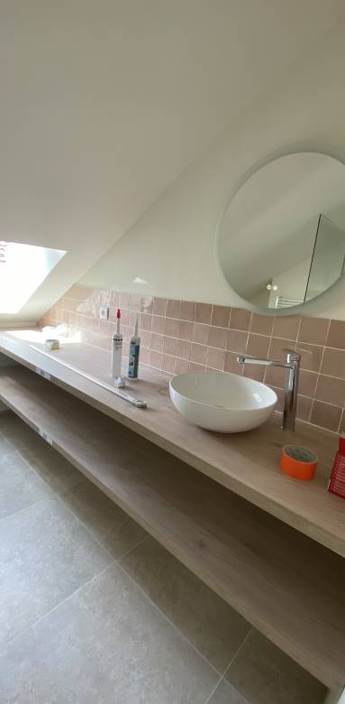 IMPLANTATION ÉLÉMENTS SANITAIRES 