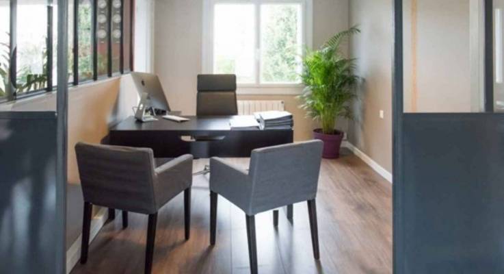 Création d'une verrière métallique pour une agence immobilière à Vertou