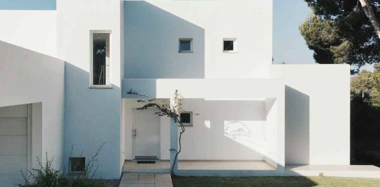 Extension en surélévation dans une maison contemporaine 
