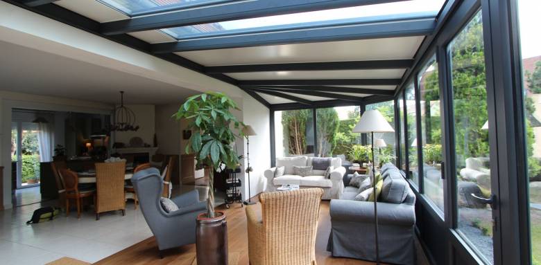 véranda avec parquet clipsable