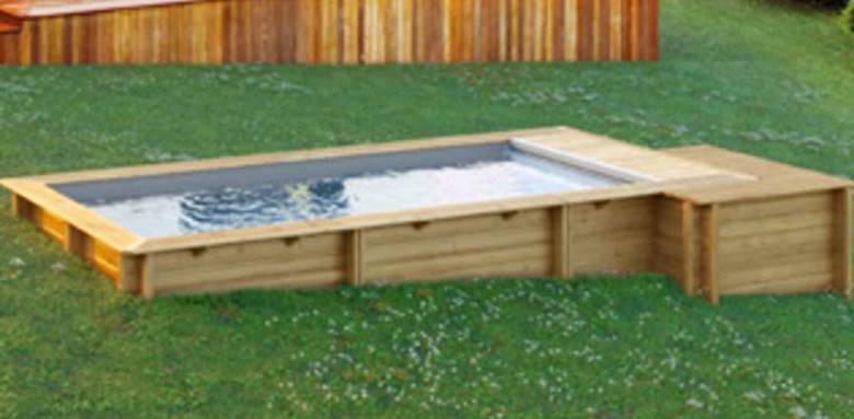 petite piscine semi enterrée rectangulaire
