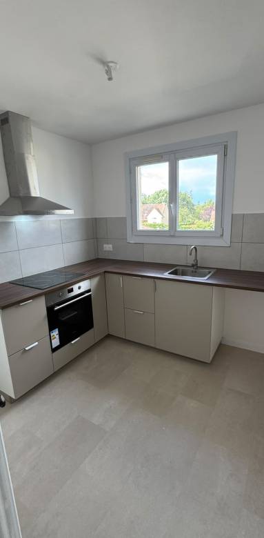 Une cuisine entièrement rénovée et au gout du jour pour valoriser l'appartement Yvelines