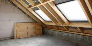 Combles charpente en fermettes industrielles