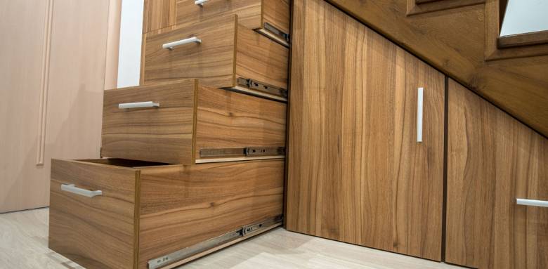 Aménagement sous l'escalier