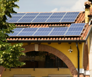 Différence entre panneau solaire thermique et photovoltaïque