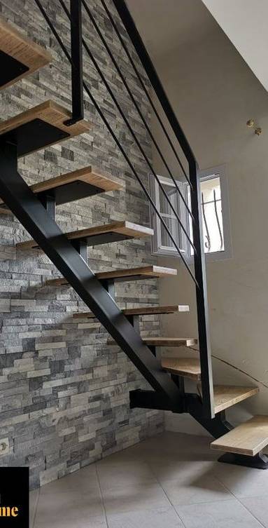 Escalier intérieur quart tournant en bois et métal - Arras 62