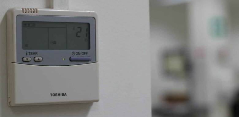 Installation de chauffage connectée - couvreur 77, entreprise d'isolation thermique 77, auditeur énergétique 77, maçon 77, électricien 77, plombier 77, charpentier 77, menuisier 77, étanchéiste 77, dessinateur 77, chauffagiste 77