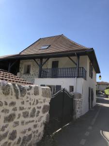 Très joli toit 4 pans