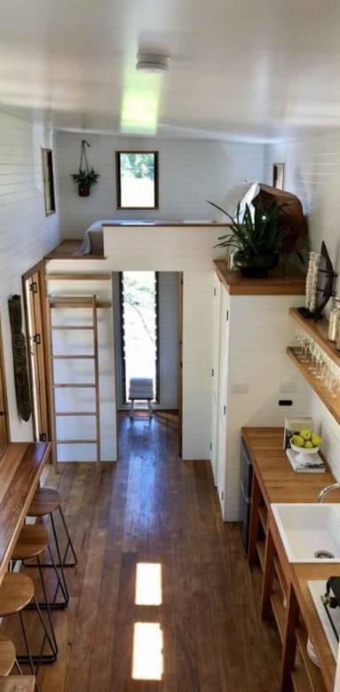 Tiny house