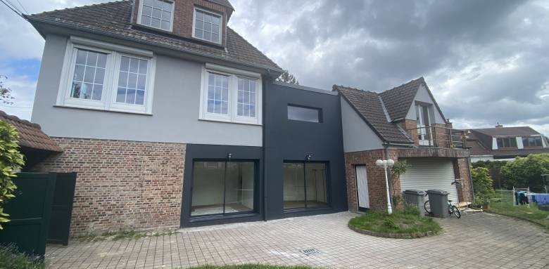 Réalisation d'une extension au mont d'Halluin dans le Nord 