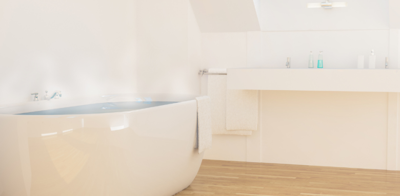 Salle de bain dans les combles