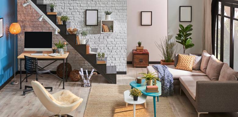 Bueau sous escalier
