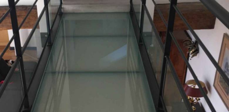 passerelle en verre