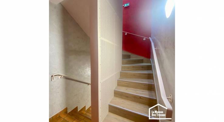 Escalier facile d'entretien 