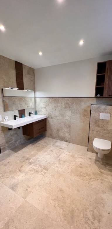 Exemple de salle de bain PMR