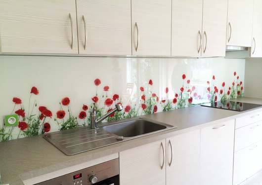 Crédence en verre design coquelicoits