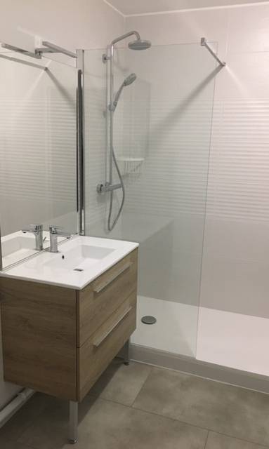 Revêtement de sol intérieur en dalle souple clipsable - Nantes 44