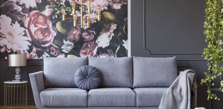 Choisir son papier peint panoramique dans le salon en Indre-et-Loire.